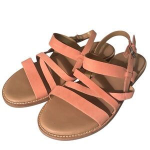 Clarks Womens Karsea Sun Flat Strappy Sandals Light Coral. Size 7.5